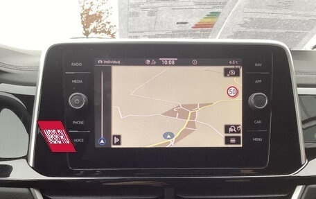 Volkswagen T-Roc I, 2025 год, 3 469 043 рублей, 18 фотография