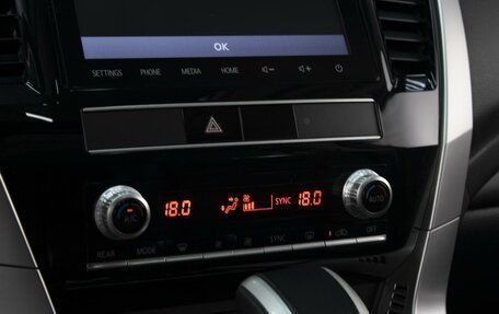 Mitsubishi Montero Sport, 2021 год, 3 480 000 рублей, 17 фотография