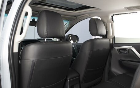 Mitsubishi Montero Sport, 2021 год, 3 480 000 рублей, 10 фотография