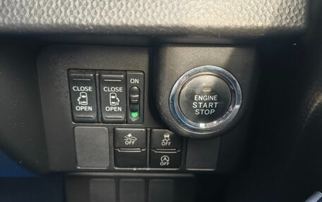 Toyota Tank I, 2017 год, 999 000 рублей, 31 фотография