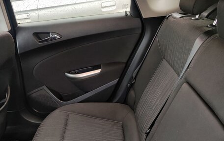 Opel Astra J, 2011 год, 420 000 рублей, 6 фотография