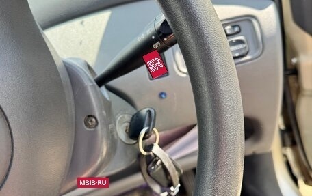 Toyota Vitz, 2002 год, 335 000 рублей, 9 фотография