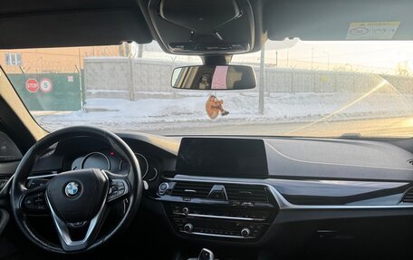 BMW 5 серия, 2017 год, 2 350 000 рублей, 9 фотография