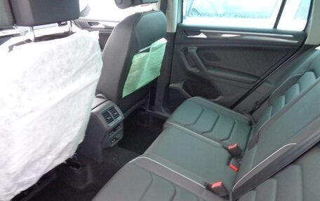 Volkswagen Tiguan II, 2019 год, 3 050 000 рублей, 18 фотография