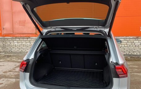 Volkswagen Tiguan II, 2019 год, 3 050 000 рублей, 13 фотография