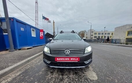 Volkswagen Passat B7, 2013 год, 1 350 000 рублей, 2 фотография