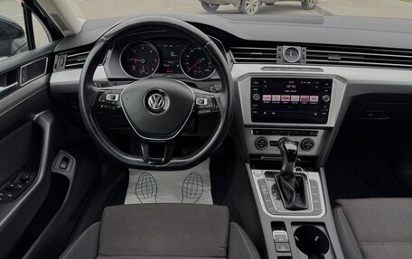 Volkswagen Passat B8 рестайлинг, 2019 год, 1 700 000 рублей, 11 фотография