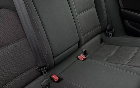 Volkswagen Passat B8 рестайлинг, 2019 год, 1 700 000 рублей, 13 фотография