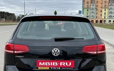 Volkswagen Passat B8 рестайлинг, 2019 год, 1 700 000 рублей, 6 фотография