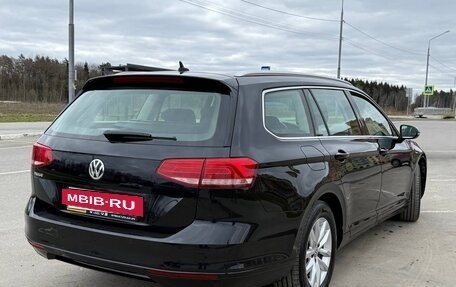 Volkswagen Passat B8 рестайлинг, 2019 год, 1 700 000 рублей, 7 фотография