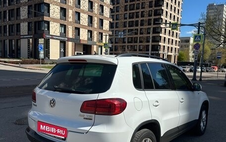 Volkswagen Tiguan I, 2016 год, 1 890 000 рублей, 5 фотография