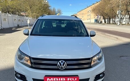 Volkswagen Tiguan I, 2016 год, 1 890 000 рублей, 2 фотография