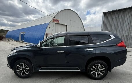Mitsubishi Pajero Sport III рестайлинг, 2018 год, 3 990 000 рублей, 6 фотография