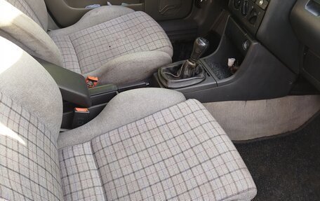 Volkswagen Passat B3, 1990 год, 385 000 рублей, 17 фотография