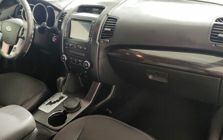 KIA Sorento II рестайлинг, 2011 год, 1 390 000 рублей, 16 фотография