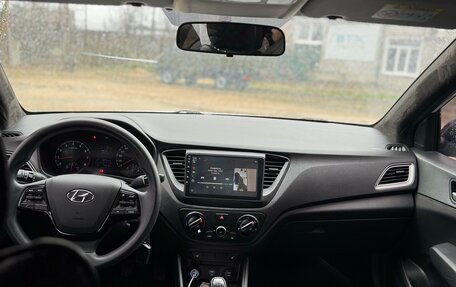 Hyundai Solaris II рестайлинг, 2019 год, 1 150 000 рублей, 6 фотография