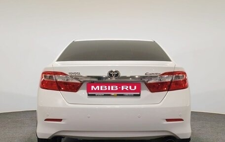 Toyota Camry, 2014 год, 1 593 000 рублей, 6 фотография