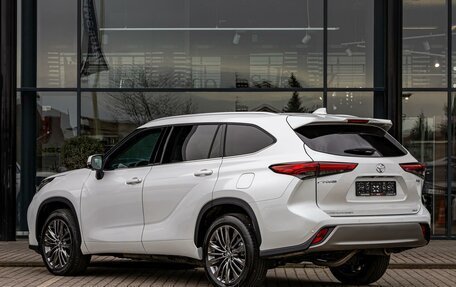 Toyota Highlander, 2026 год, 5 795 000 рублей, 4 фотография