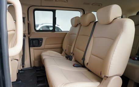 Hyundai H-1 II рестайлинг, 2019 год, 3 479 000 рублей, 12 фотография