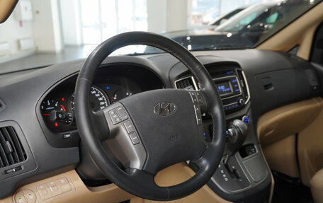 Hyundai H-1 II рестайлинг, 2019 год, 3 479 000 рублей, 11 фотография