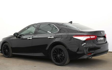 Toyota Camry, 2020 год, 3 550 000 рублей, 2 фотография