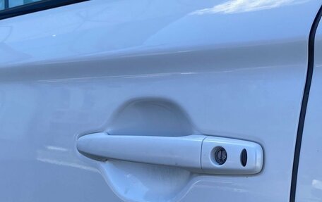 Mitsubishi Outlander III рестайлинг 3, 2015 год, 1 499 000 рублей, 18 фотография