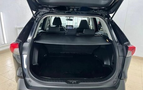 Toyota RAV4, 2021 год, 2 897 000 рублей, 12 фотография