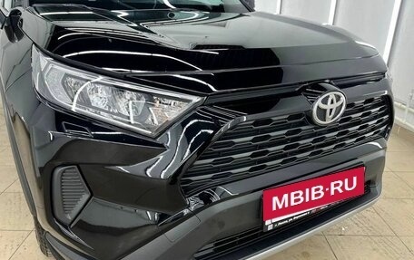 Toyota RAV4, 2021 год, 2 897 000 рублей, 11 фотография