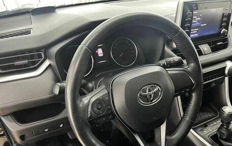 Toyota RAV4, 2021 год, 2 897 000 рублей, 18 фотография