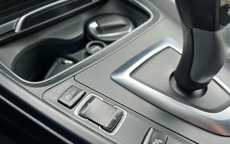 BMW 3 серия, 2018 год, 2 860 000 рублей, 11 фотография