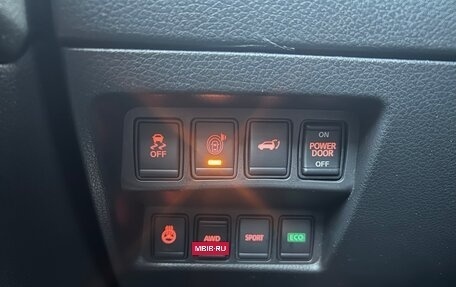 Nissan Rogue II, 2016 год, 1 700 000 рублей, 11 фотография