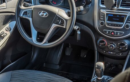 Hyundai Solaris II рестайлинг, 2014 год, 750 000 рублей, 9 фотография