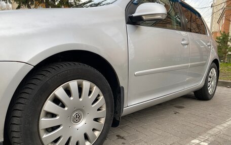 Volkswagen Golf V, 2006 год, 590 000 рублей, 21 фотография