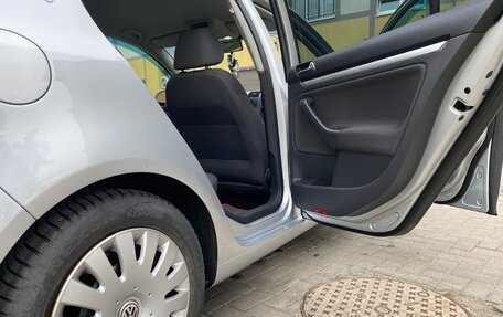 Volkswagen Golf V, 2006 год, 590 000 рублей, 18 фотография