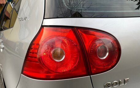 Volkswagen Golf V, 2006 год, 590 000 рублей, 24 фотография