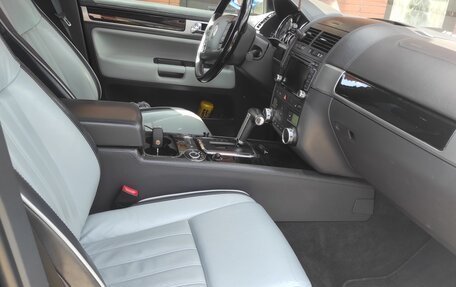 Volkswagen Touareg III, 2008 год, 1 800 000 рублей, 11 фотография