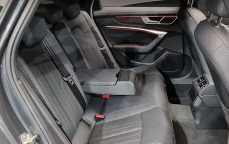 Audi A6, 2022 год, 4 960 000 рублей, 10 фотография