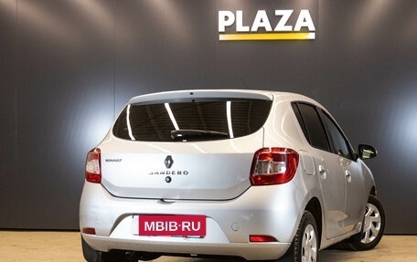 Renault Sandero II рестайлинг, 2016 год, 839 000 рублей, 3 фотография