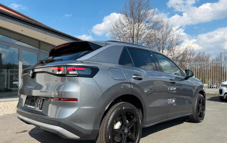 Volkswagen T-Roc, 2026 год, 4 366 850 рублей, 3 фотография