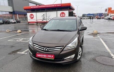 Hyundai Solaris II рестайлинг, 2014 год, 1 090 000 рублей, 1 фотография