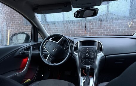 Opel Astra J, 2011 год, 730 000 рублей, 8 фотография