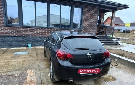 Opel Astra J, 2011 год, 730 000 рублей, 5 фотография