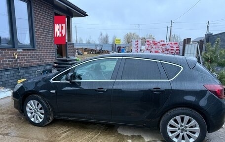 Opel Astra J, 2011 год, 730 000 рублей, 4 фотография