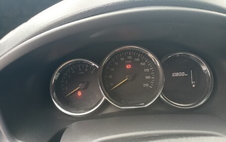 Renault Logan II, 2019 год, 1 250 000 рублей, 9 фотография