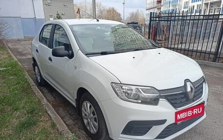 Renault Logan II, 2019 год, 1 250 000 рублей, 2 фотография