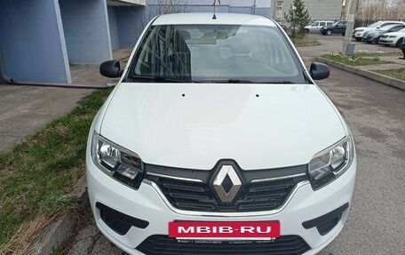 Renault Logan II, 2019 год, 1 250 000 рублей, 6 фотография