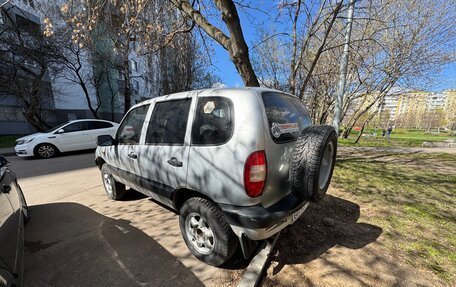 Chevrolet Niva I рестайлинг, 2003 год, 300 000 рублей, 5 фотография