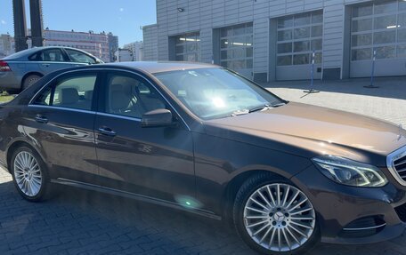 Mercedes-Benz E-Класс, 2013 год, 2 100 000 рублей, 4 фотография