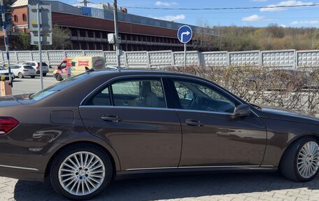Mercedes-Benz E-Класс, 2013 год, 2 100 000 рублей, 9 фотография