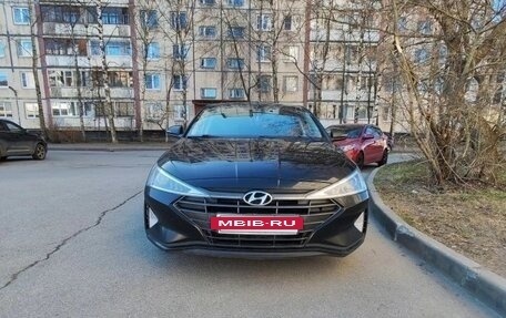 Hyundai Elantra VI рестайлинг, 2019 год, 1 699 000 рублей, 3 фотография